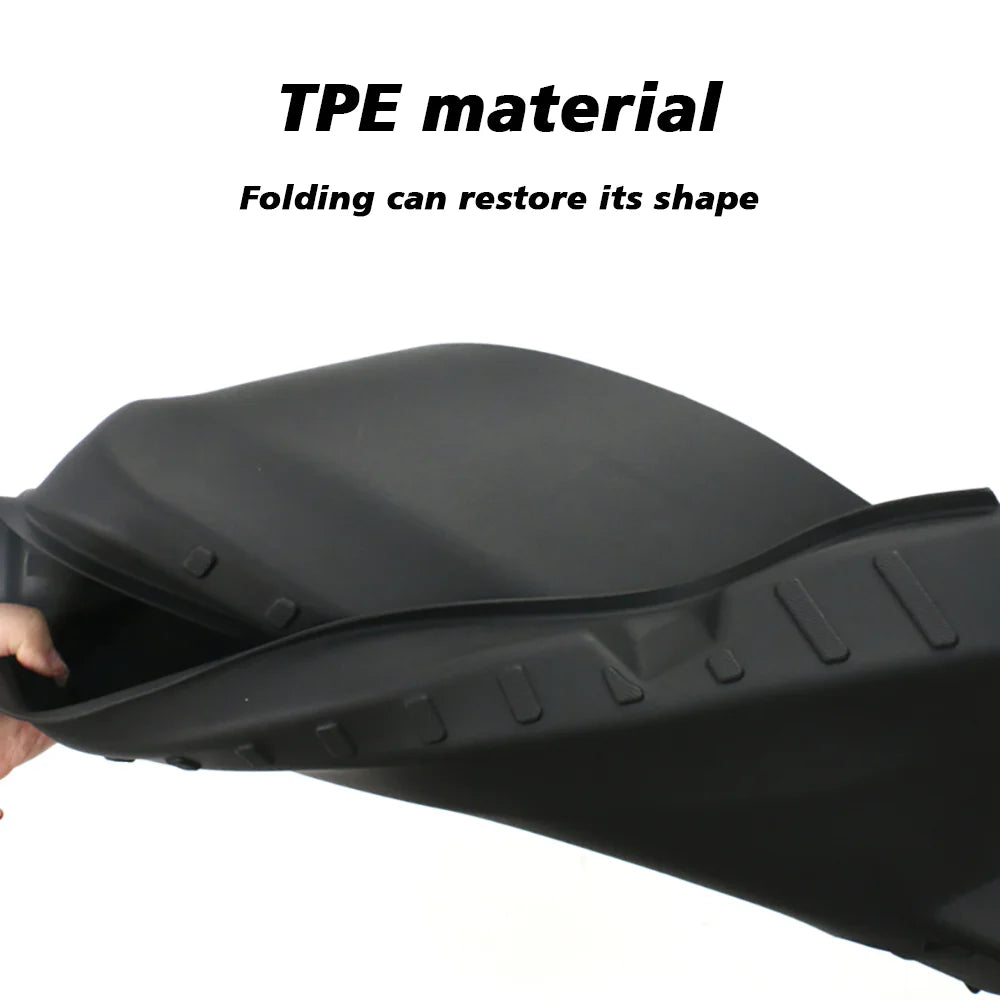 Tesla Model Y Juniper 2025+ Trunk Threshold Strip - TPE Anti-Scratch Protection Lid Cover