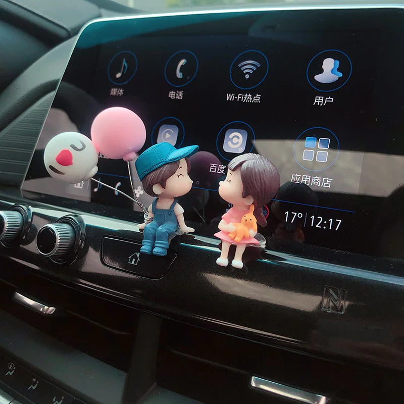 Cute Cartoon Couples Car Decoration - Romantic Dashboard Ornament